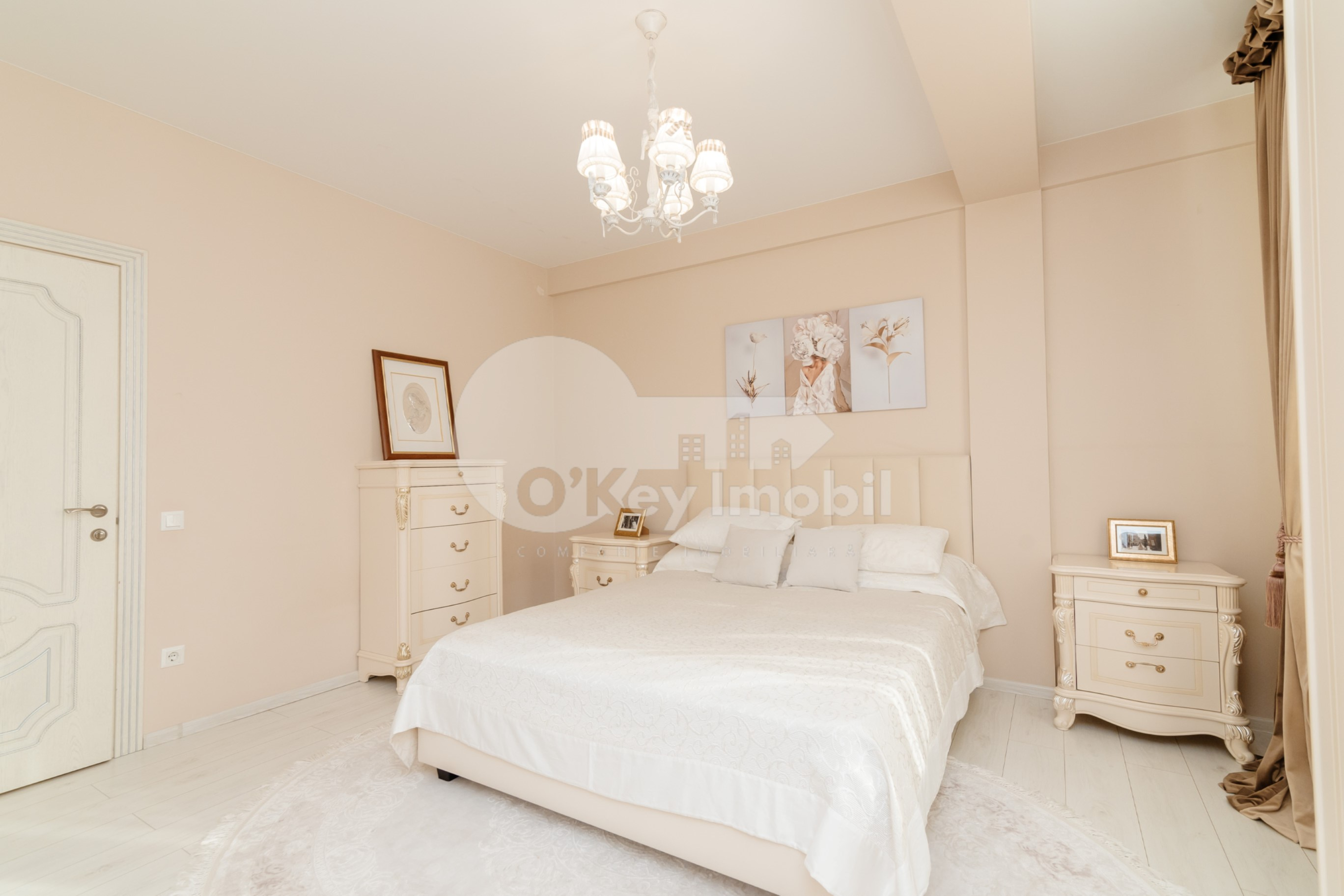 Townhouse, Centru, MELESTIU