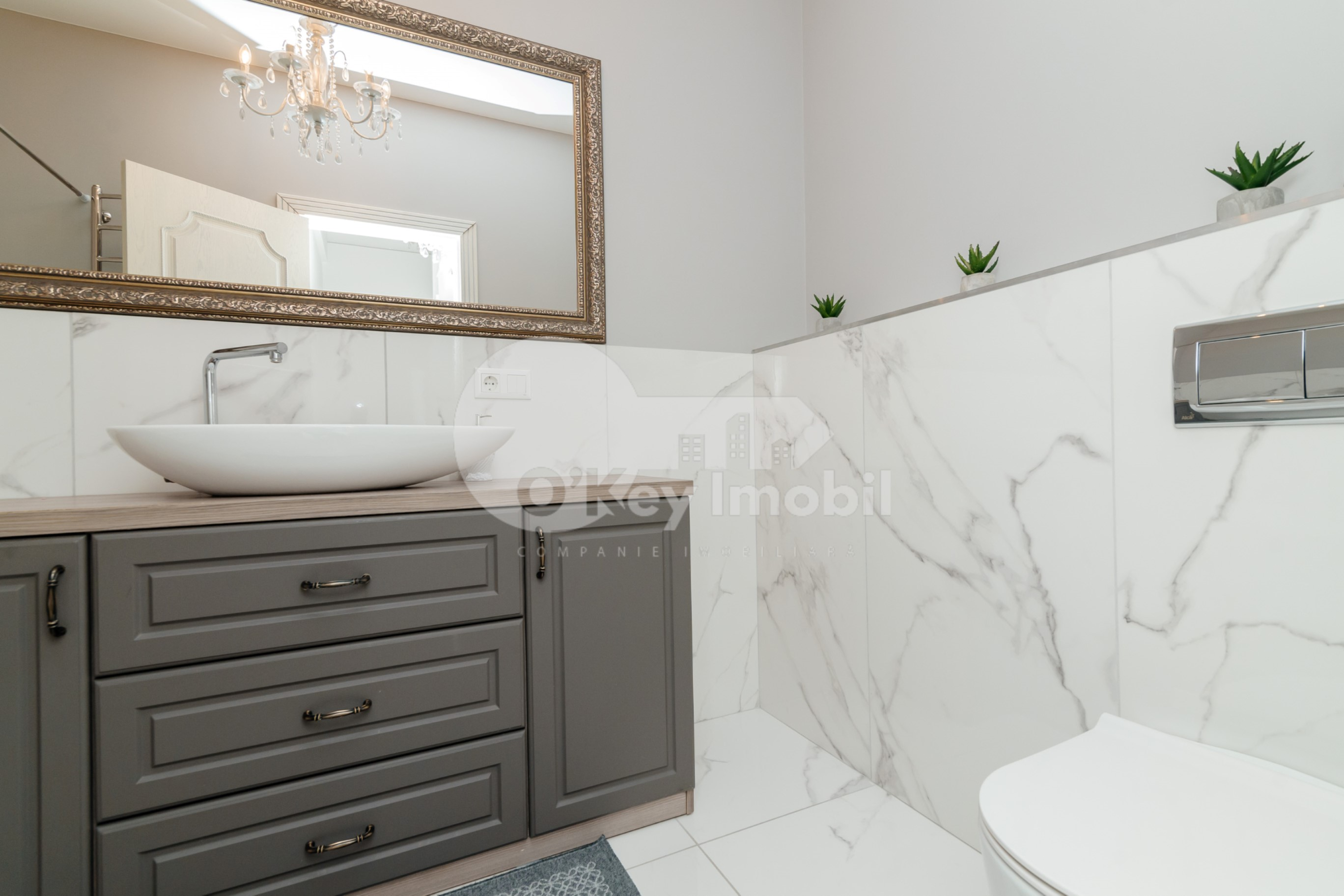 Townhouse, Centru, MELESTIU