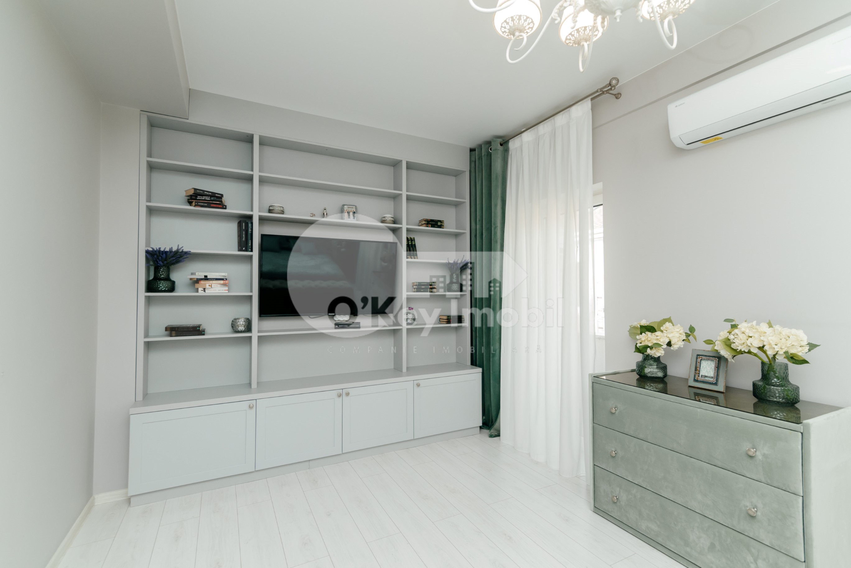 Townhouse, Centru, MELESTIU