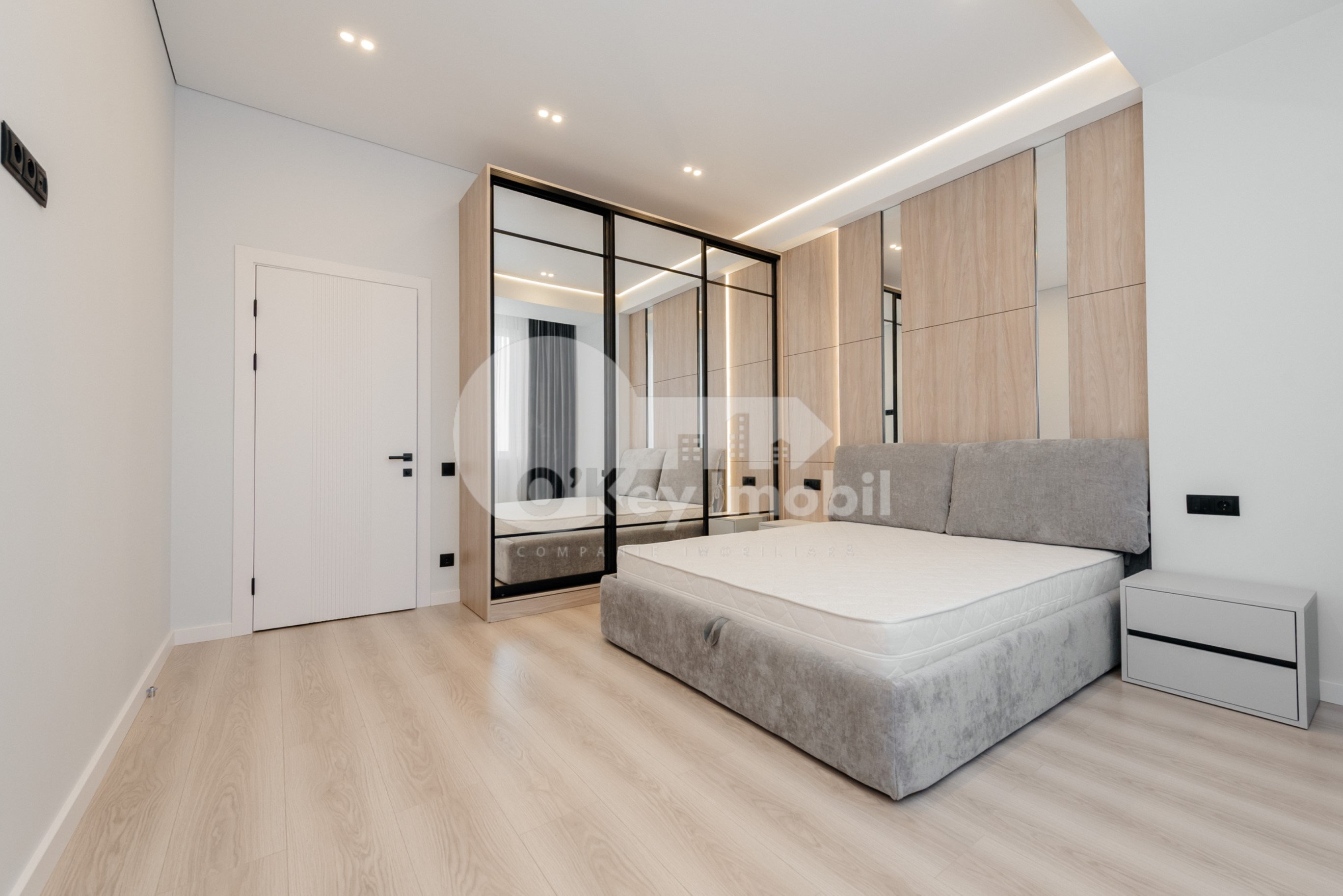 Apartament, Botanica, TUDOR STRIȘCĂ