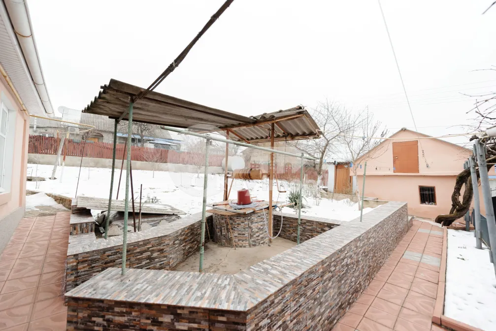 Casă, CRIULENI
