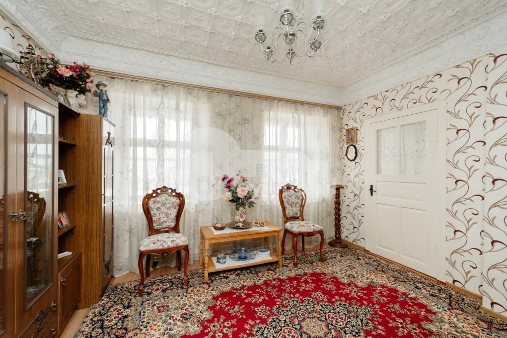 Casă, CRIULENI