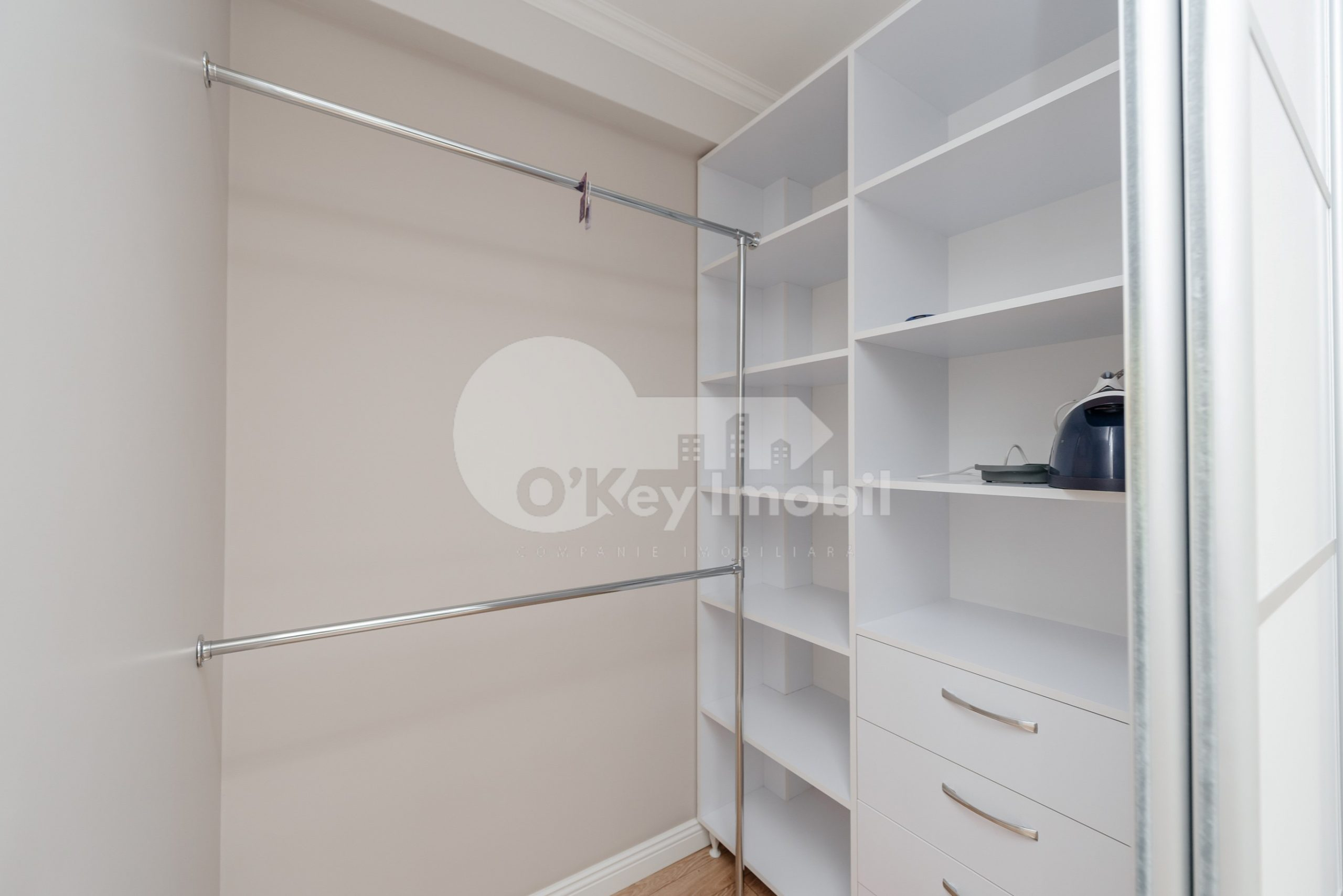 Apartament, Botanica, TUDOR STRIȘCĂ