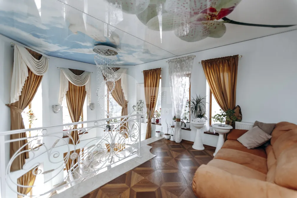 Дом, Центр, СФЫНТУЛ ГЕОРГЕ