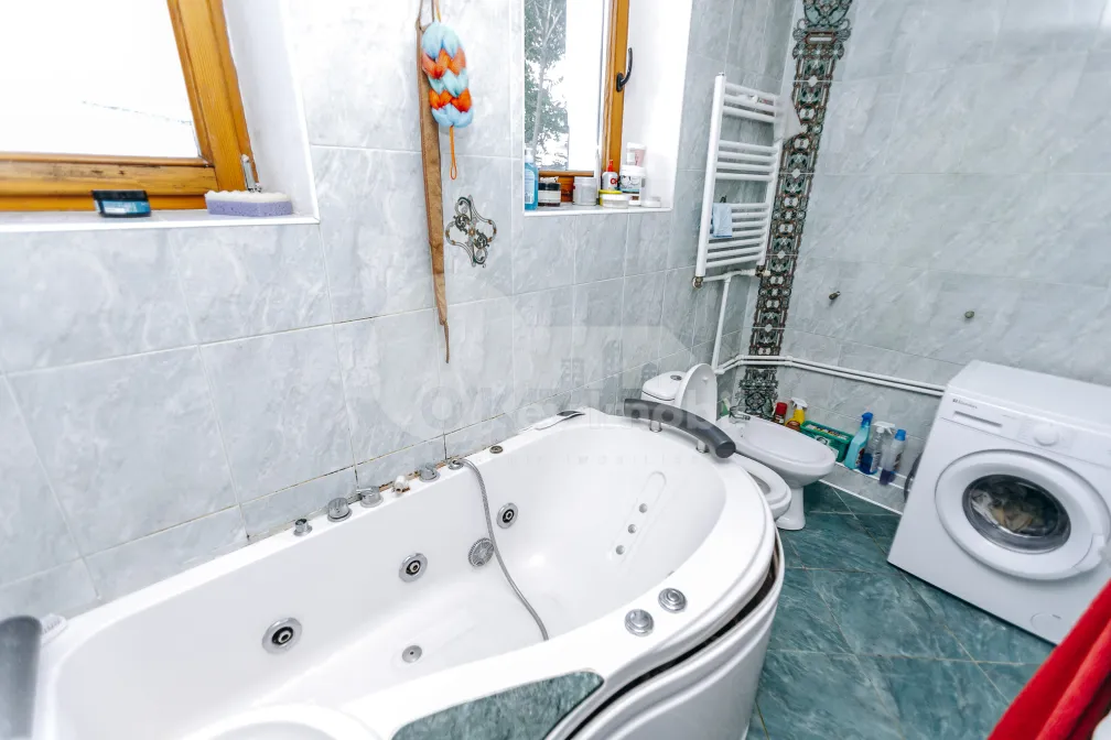 Дом, Центр, СФЫНТУЛ ГЕОРГЕ