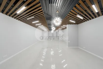 Spațiu comercial, DUMBRAVA