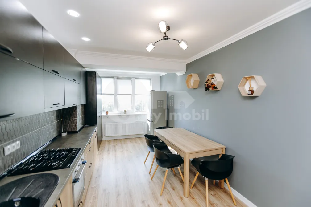 Apartament, Centru, BOGDAN PETRICEICU HAȘDEU