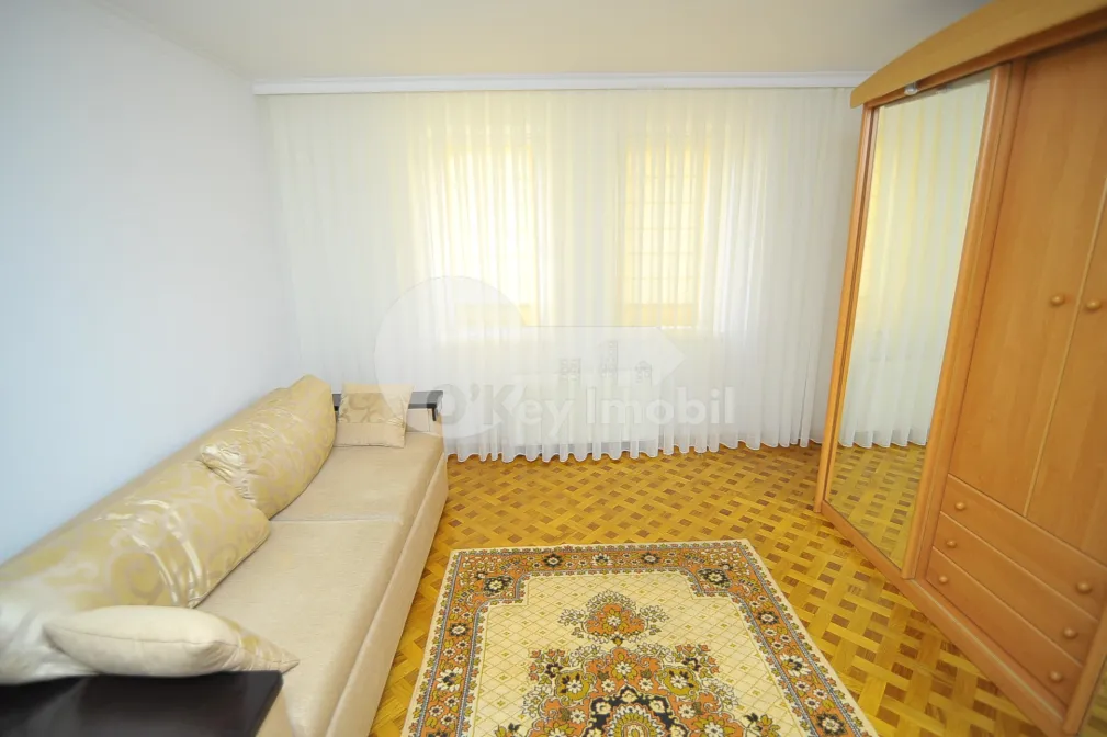 Дом, Центр, МОАРА РОШИЕ