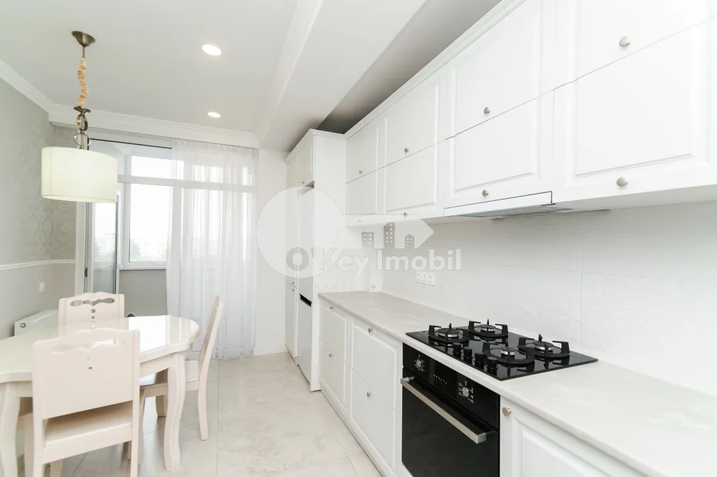 Apartament, Centru, MELESTIU