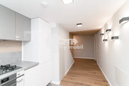 Офис, Центр, В. ПЫРКЭЛАБ