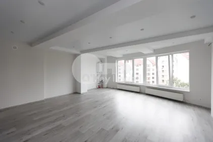 Apartament, Centru