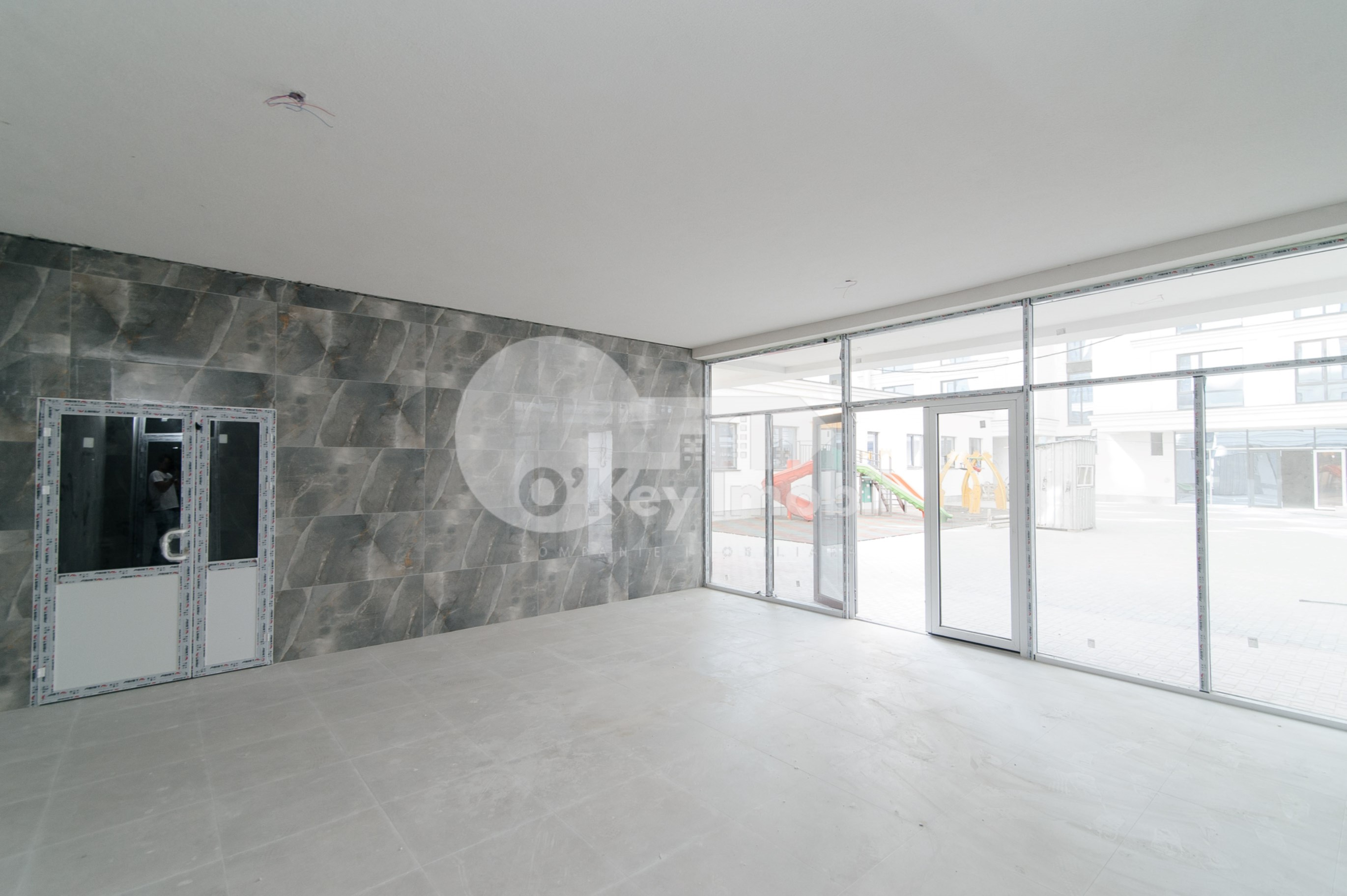 Apartament, STRĂȘENI