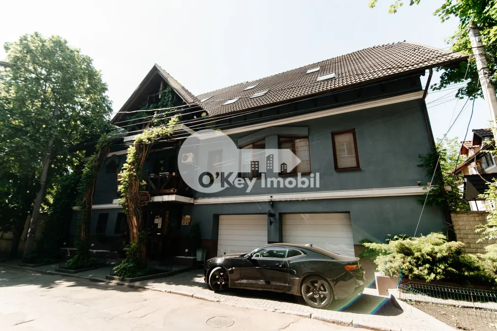 Дом, Центр, ВАСИЛЕ АЛЕКСАНДРИ