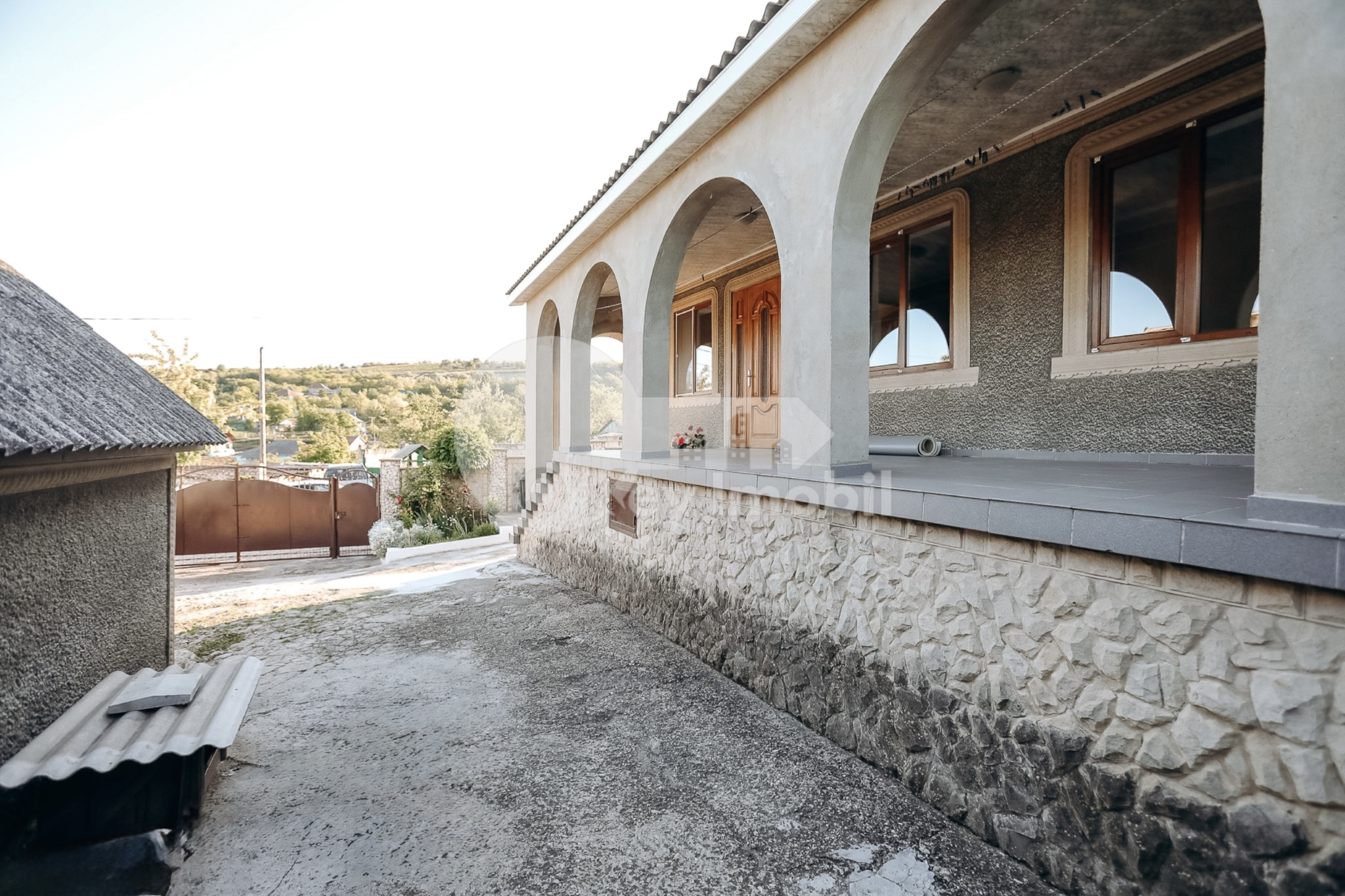 Casă, MILEȘTII MICI