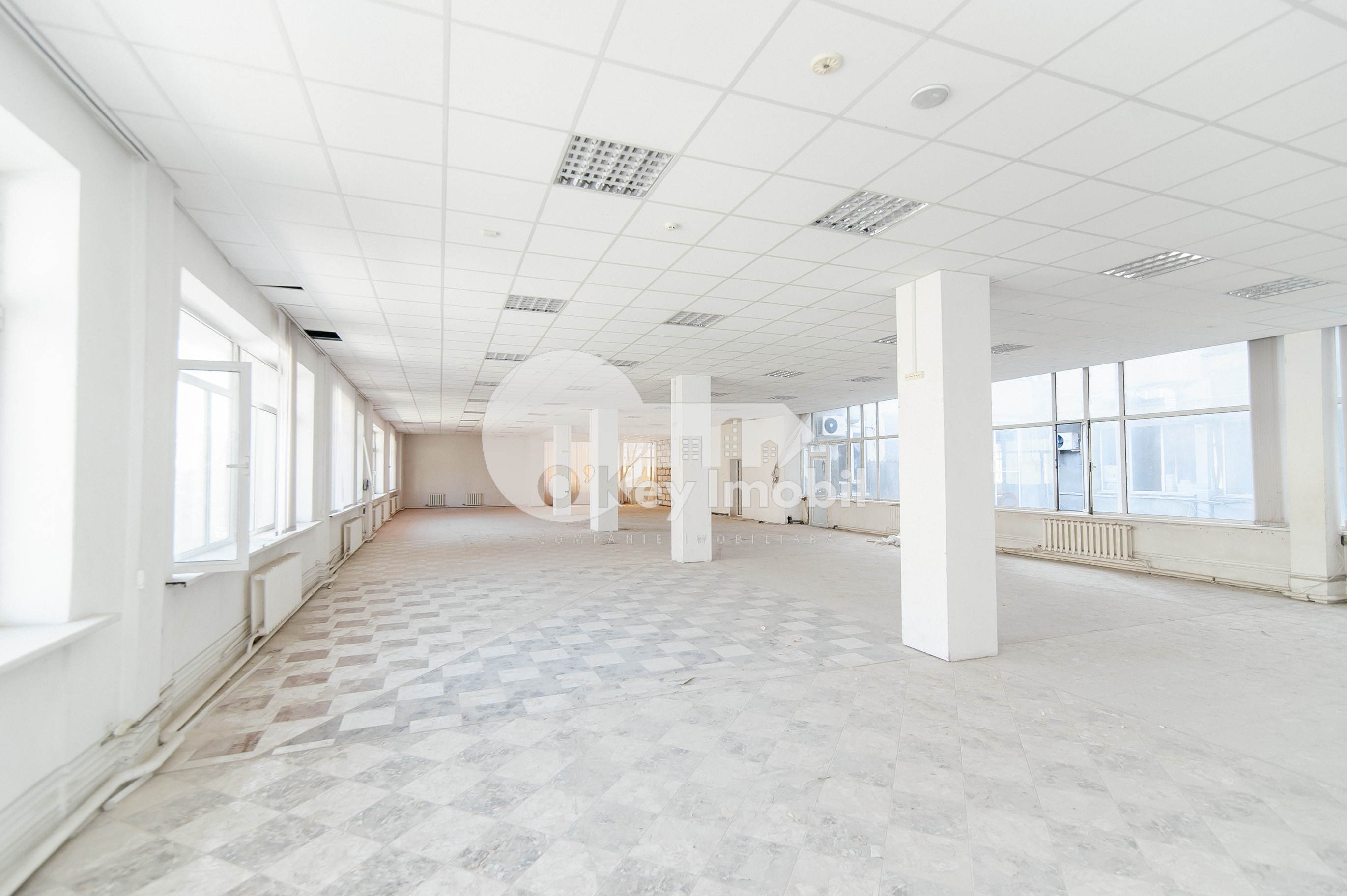 Oficiu, Centru, PUȘKIN