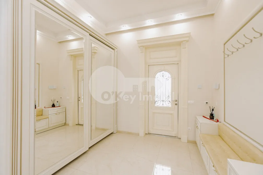 Дом, Телецентр, НУКАРИЛОР