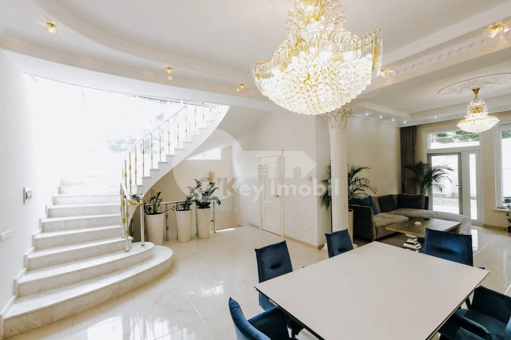 Дом, Телецентр, НУКАРИЛОР