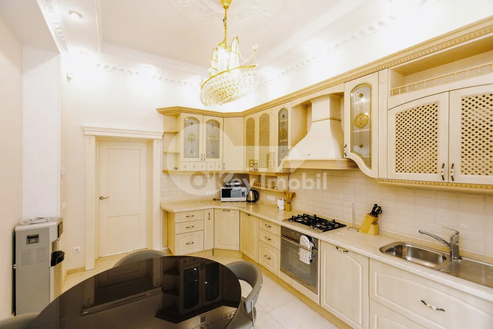 Дом, Телецентр, НУКАРИЛОР