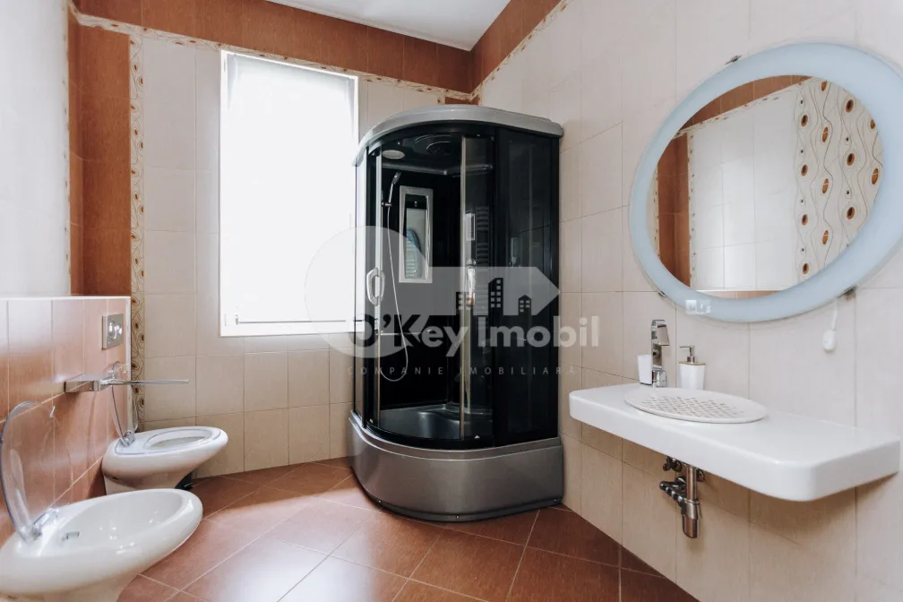 Дом, Телецентр, НУКАРИЛОР