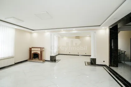 Офис, Центр, 31 АВГУСТА