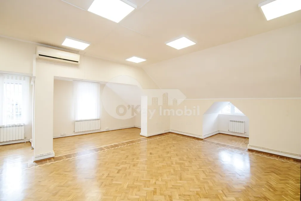 Офис, Центр, 31 АВГУСТА