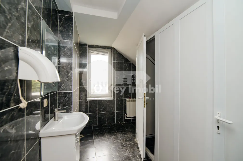 Офис, Центр, 31 АВГУСТА