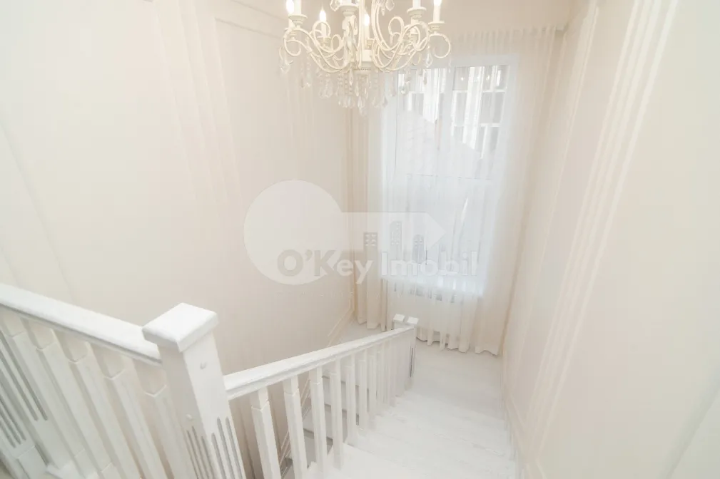 Дом, Центр, ЧОКЫРЛИЕЙ