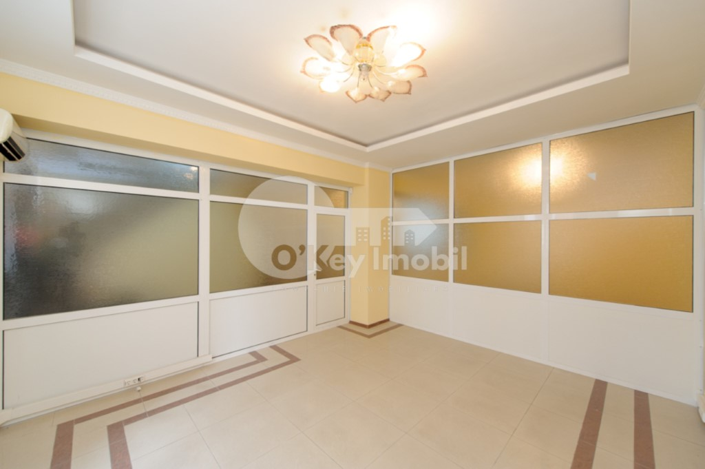 Spațiu comercial, Centru, 31 AUGUST