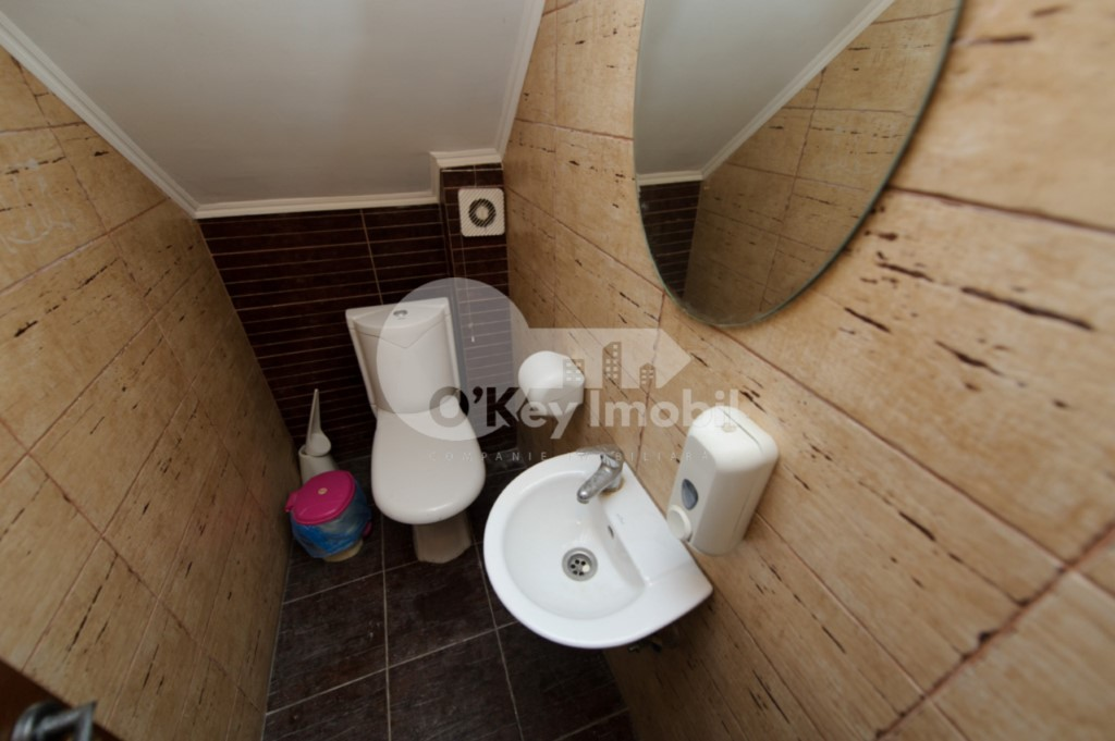 Spațiu comercial, Centru, 31 AUGUST