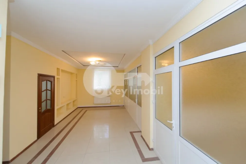 Комм. помещение, Центр, 31 АВГУСТА