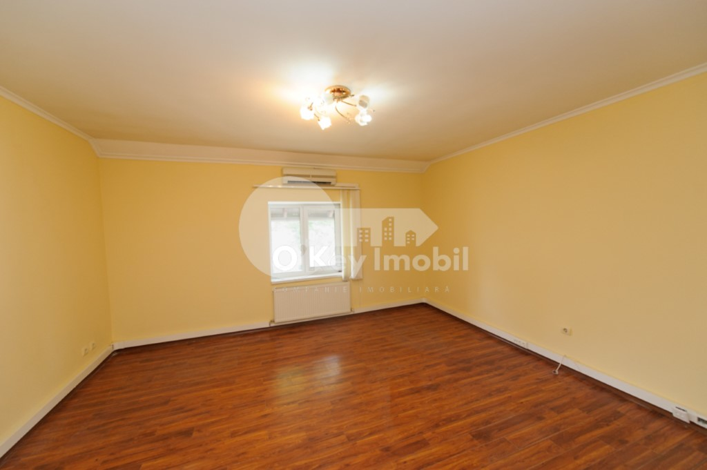 Spațiu comercial, Centru, 31 AUGUST