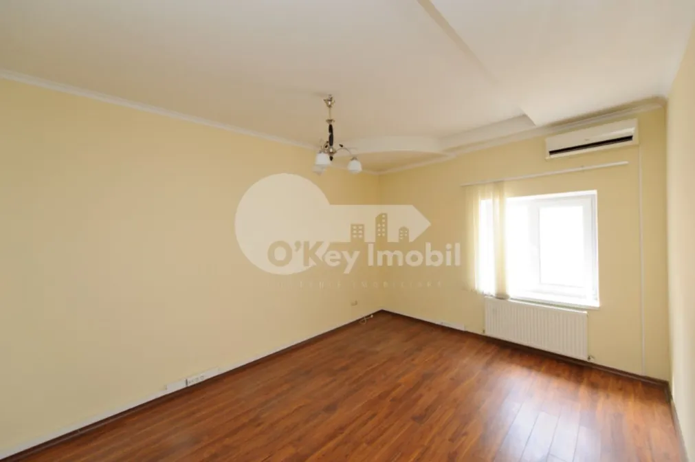 Комм. помещение, Центр, 31 АВГУСТА