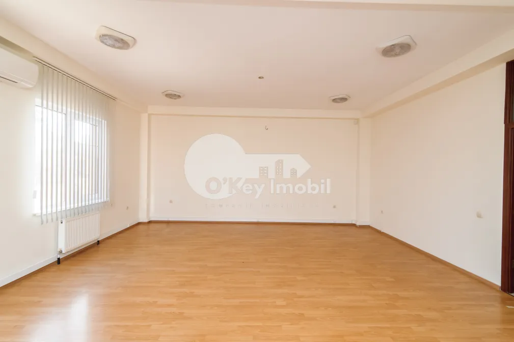 Комм. помещение, Центр, ЩУСЕВА