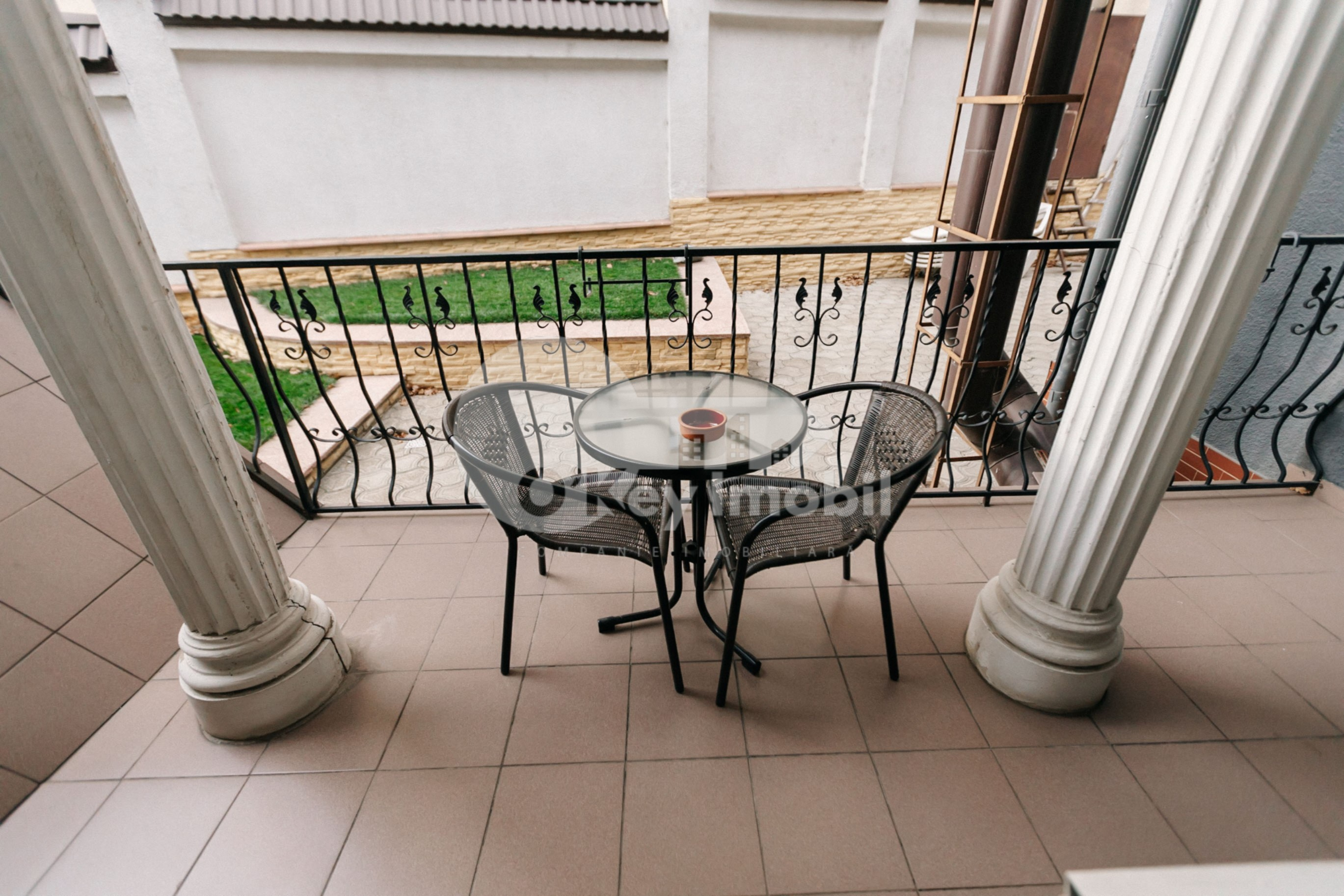 Casă, Centru, PIETRĂRIEI