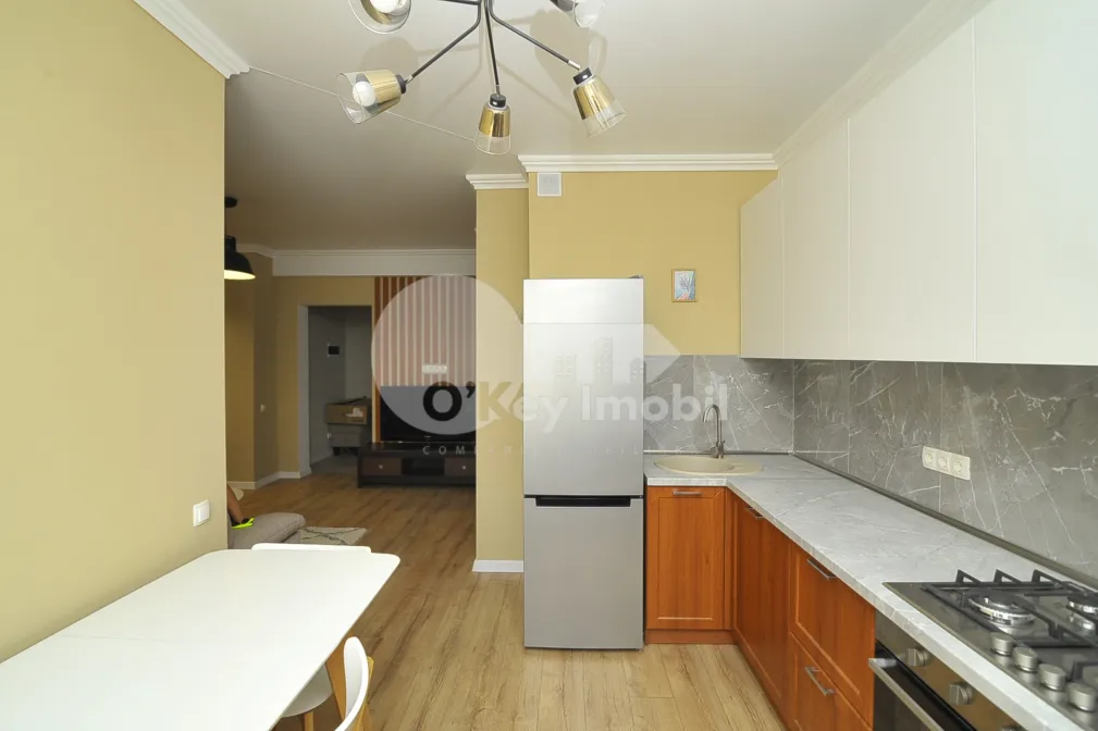 Apartament, Centru, ROMANĂ