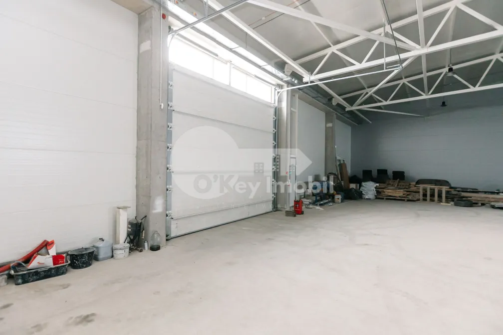 Склад, Чеканы, УЗИНЕЛОР