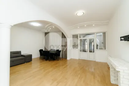 Дом, Ботаника, ЧЕТАТЯ АЛБЭ