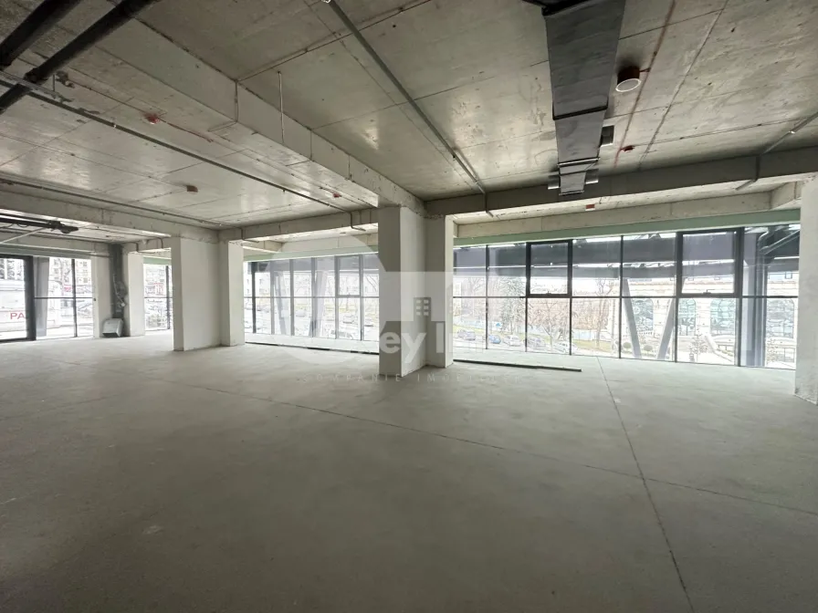 Spațiu comercial, Centru, MIHAI VITEAZUL