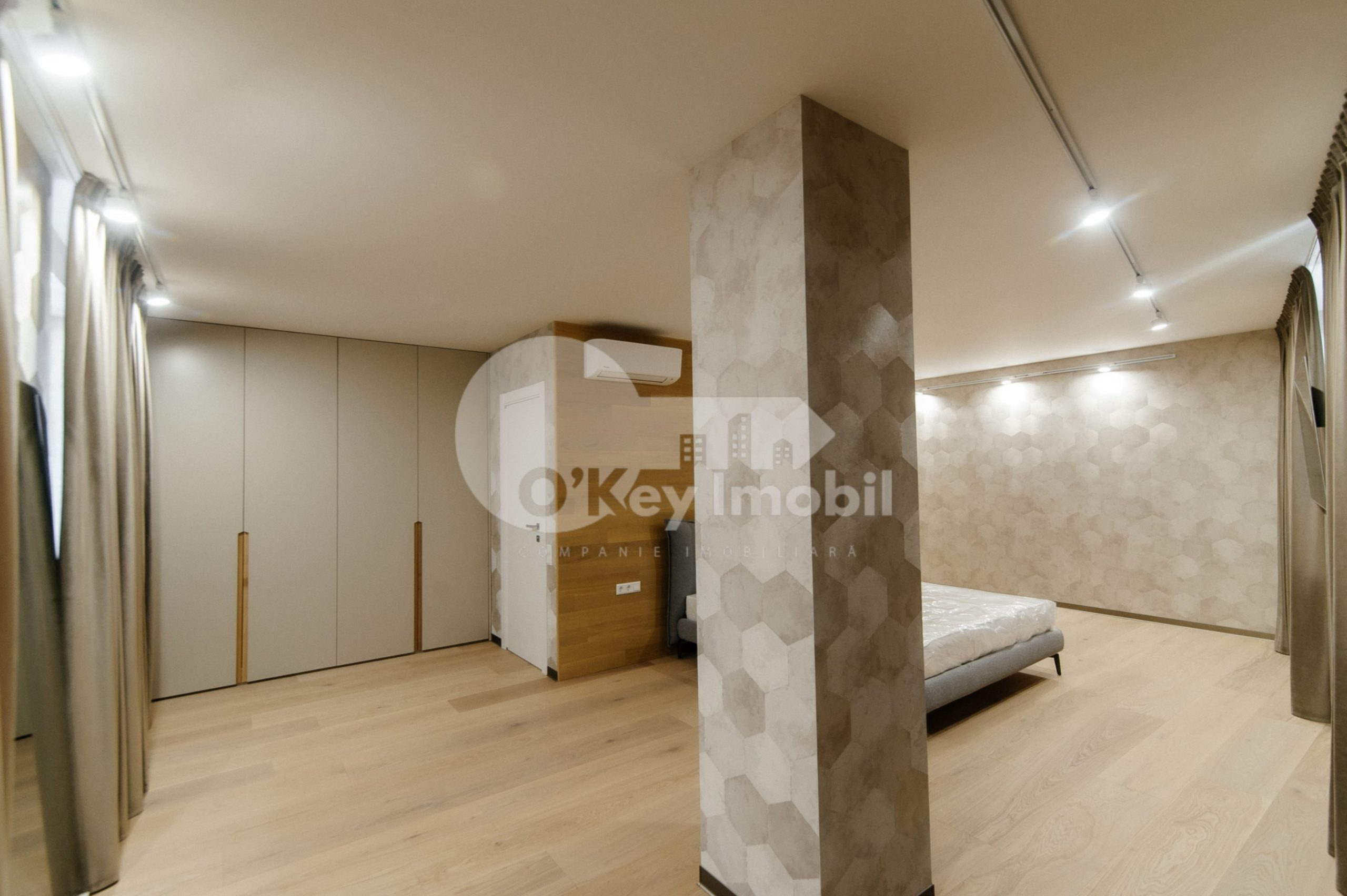 Apartament, Centru, ALEXANDRU CEL BUN