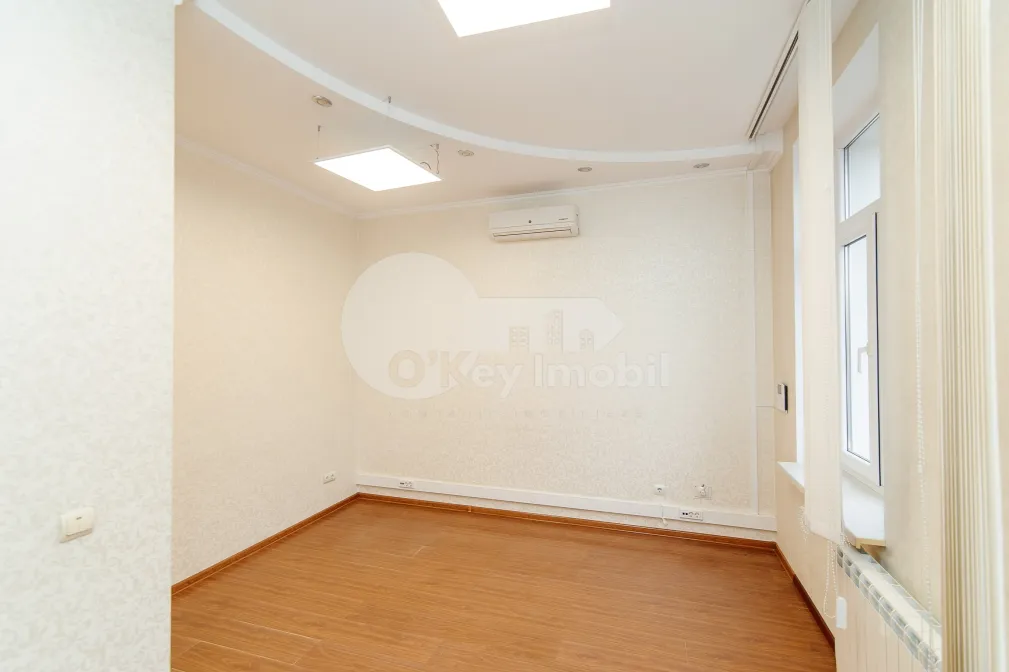 Oficiu, Centru, ALEXEI MATEEVICI