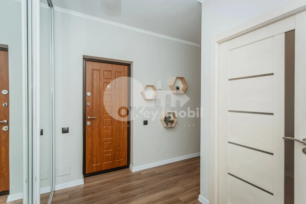 Apartament, Centru, ROMANĂ