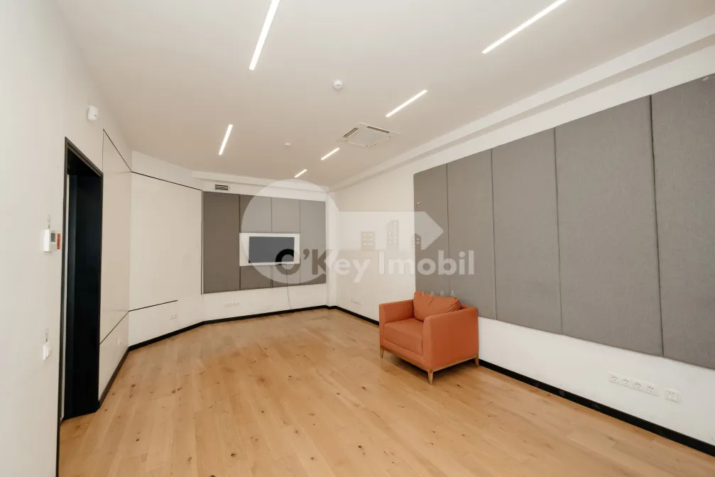 Офис, Центр, ЕВГЕНИЙ ДОГА