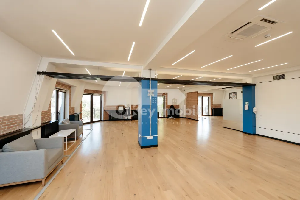 Офис, Центр, ЕВГЕНИЙ ДОГА