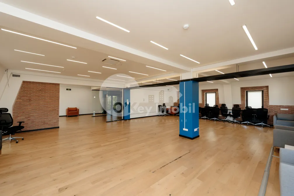 Офис, Центр, ЕВГЕНИЙ ДОГА