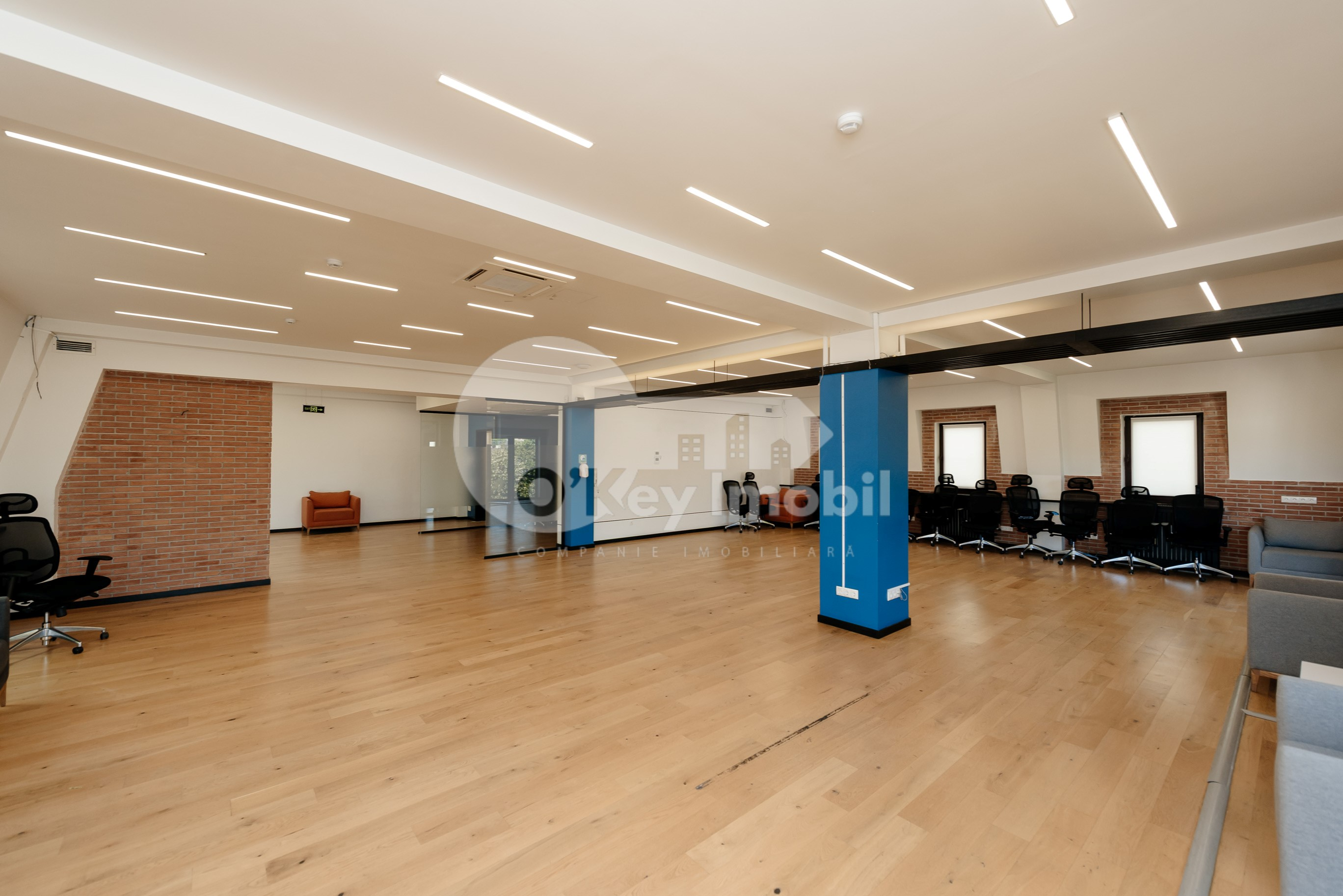 Oficiu, Centru, EUGEN DOGA