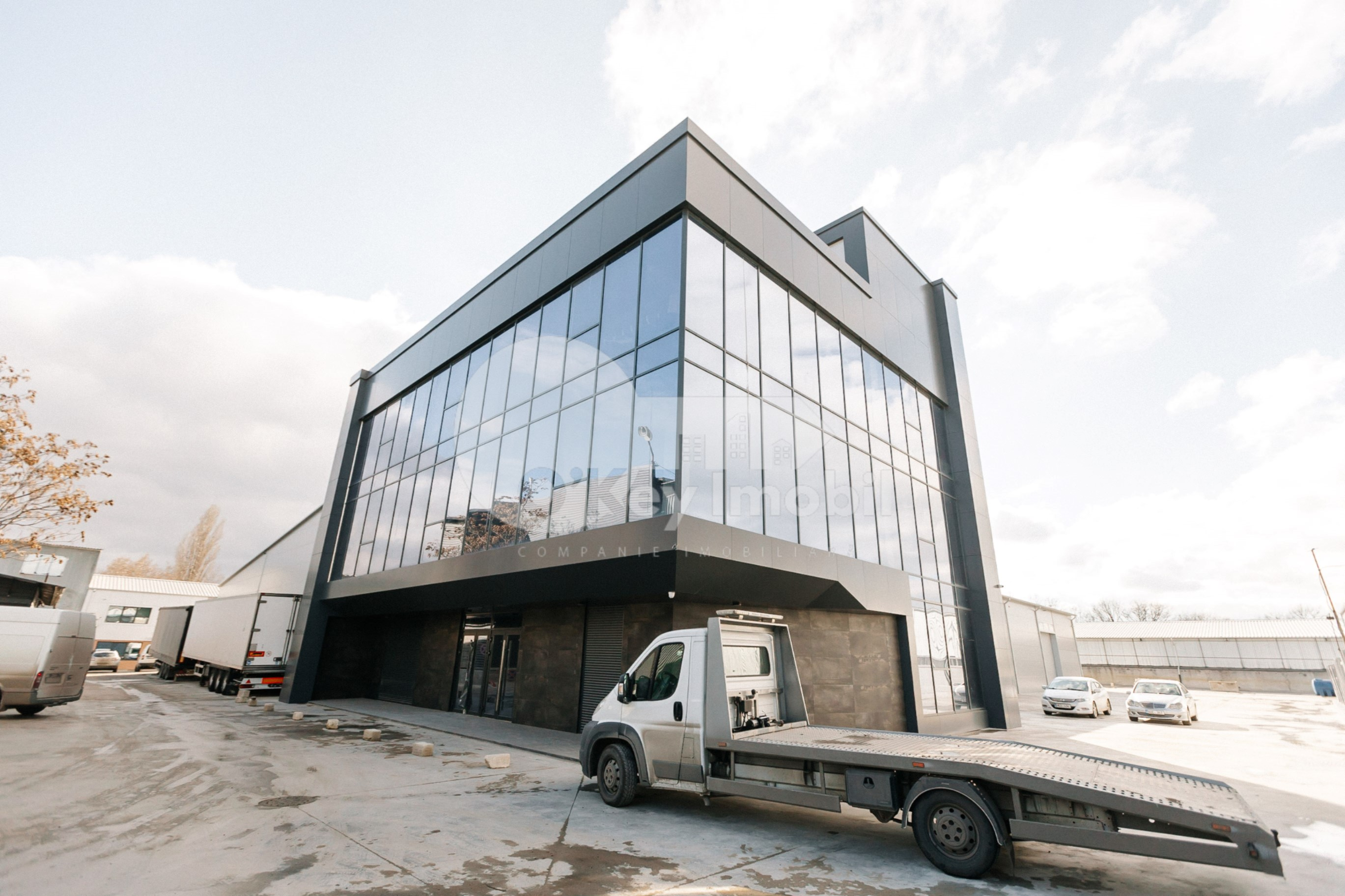 Oficiu, Ciocana, UZINELOR