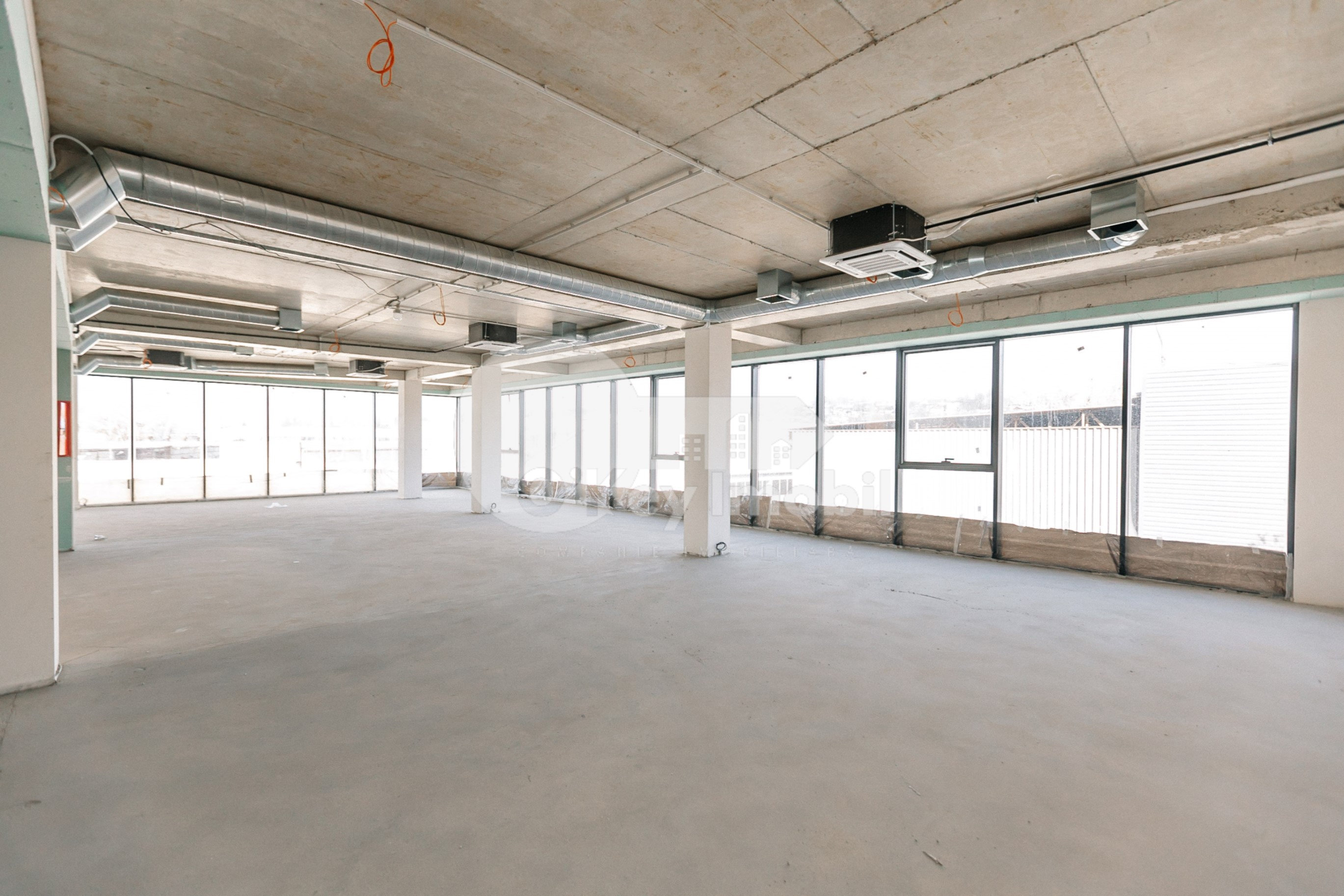 Oficiu, Ciocana, UZINELOR