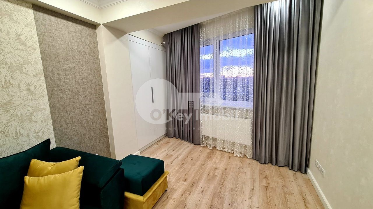 Apartament, Centru, CARIEREI