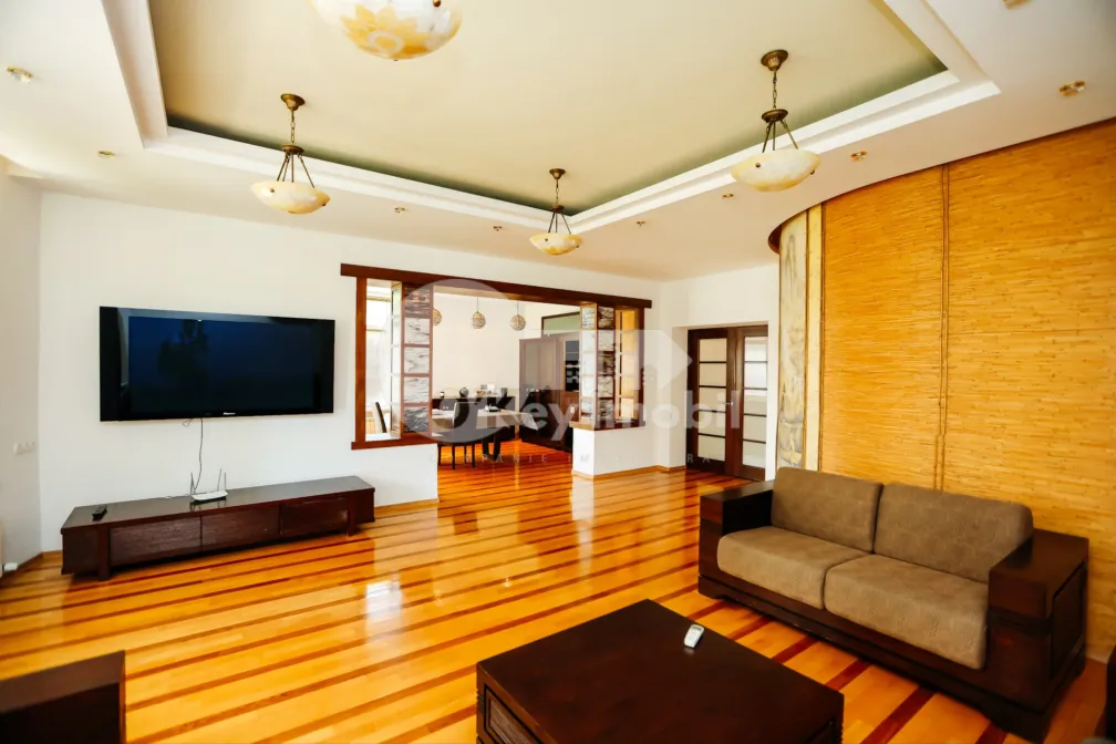 Casă, Centru, MALINA MICĂ