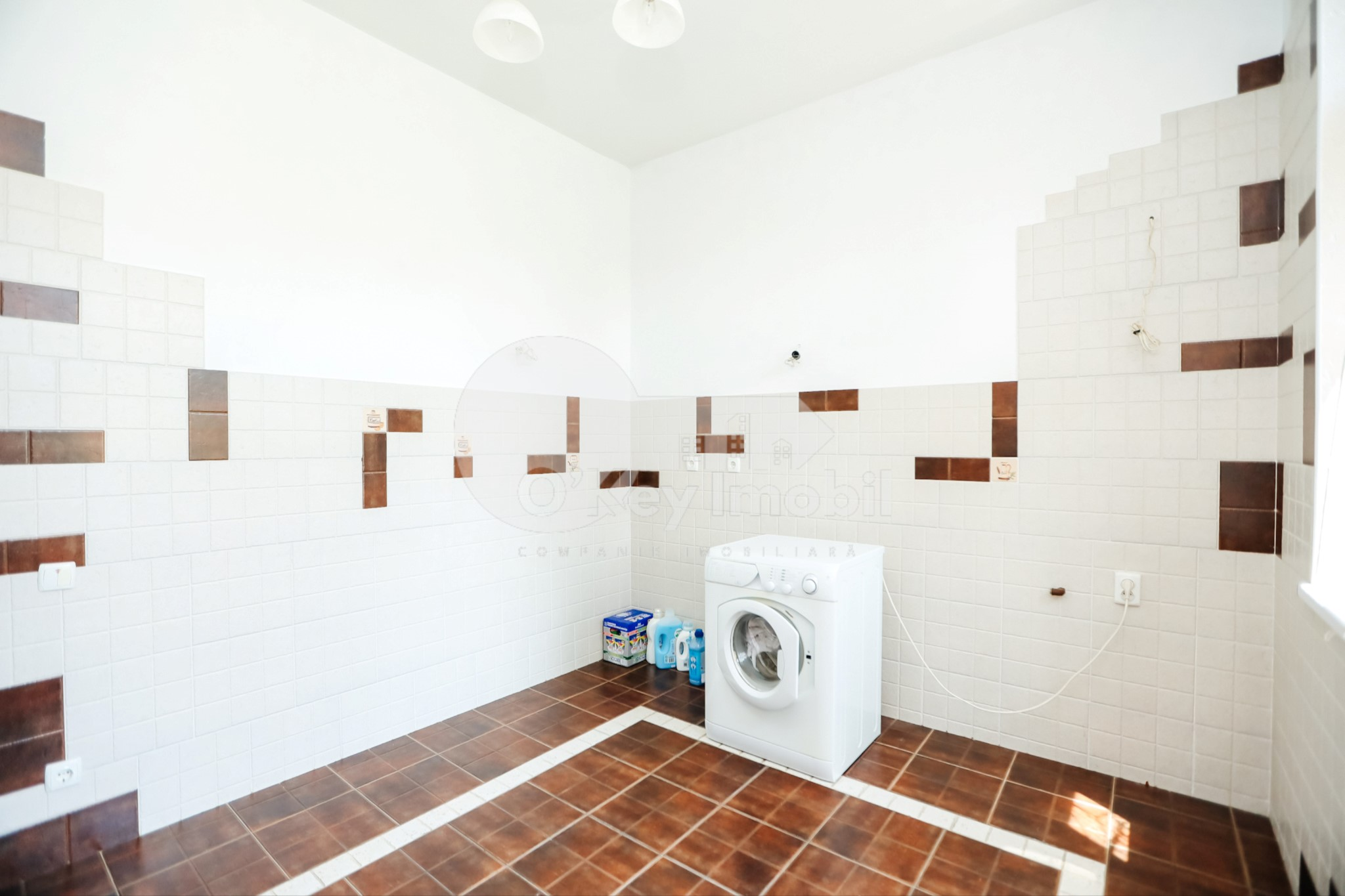 Casă, Centru, MALINA MICĂ